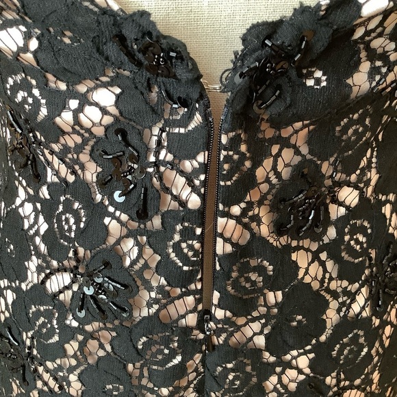 JS BOUTIQUE Black Lace & Sequin Floral Gown Size 6 - Picture 11 of 16